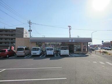 セブンイレブン八代海士江町店