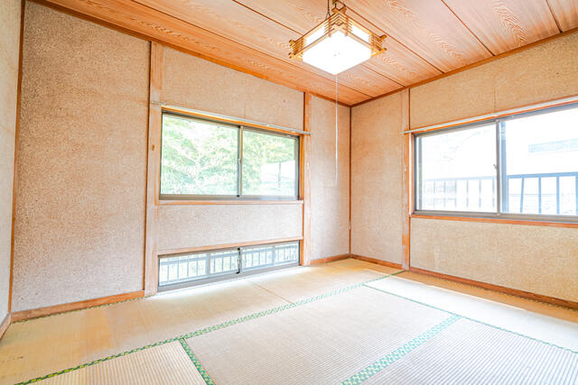 物件画像 直方市 大字赤地 (あかぢ駅) 2階建 4DK