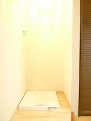 ★室内に洗濯機置き場あります★