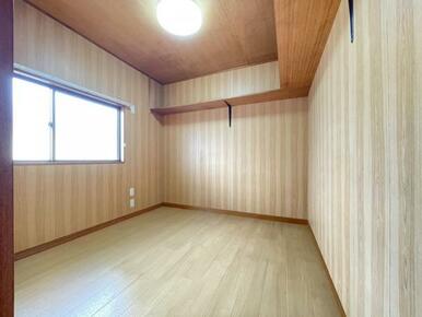 収納やちょっとしたお部屋としてもお使いいただけます＾＾