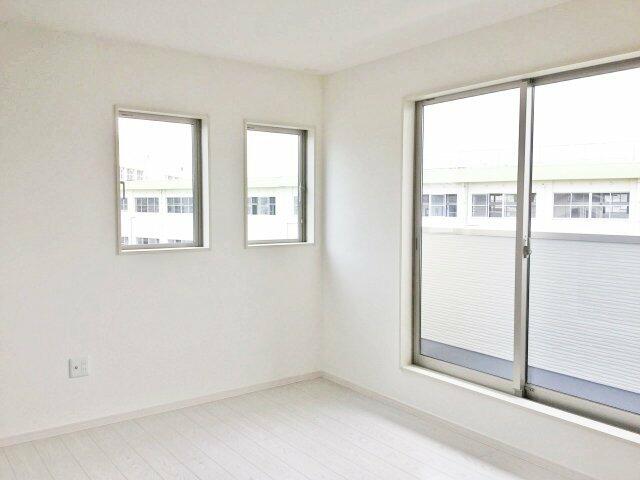 物件画像 北九州市八幡西区 鷹見台１丁目 (東水巻駅) 2階建 4LDK