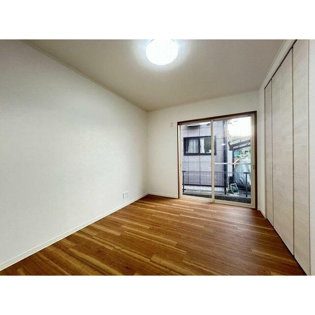 １階洋室６帖