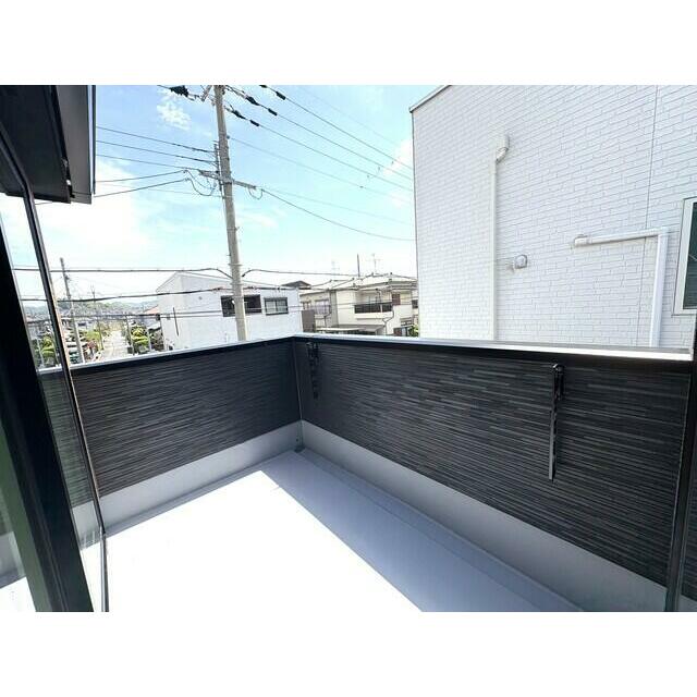 バルコニー（2号棟）