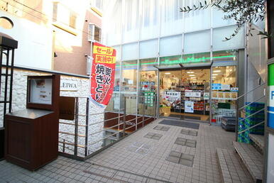 ファミリーマート表参道南店