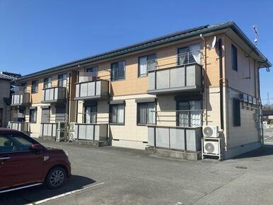 ２０２１年１月外壁塗装済み☆安中市の単身者向けシャーメゾンです♪