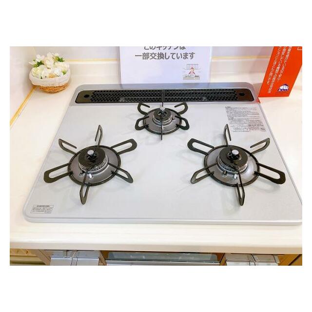 キッチン　コンロは新品交換済みです