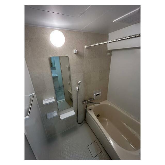 「浴室」浴室は水栓交換済みです。