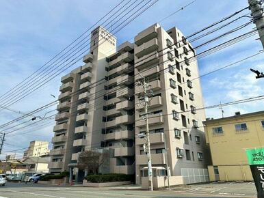 丸之内2丁目にある4LDKのメゾネットタイプのマンション！広いバルコニーからは、福山城を望むことが出来ま