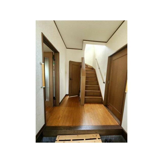 玄関を入った正面のところです