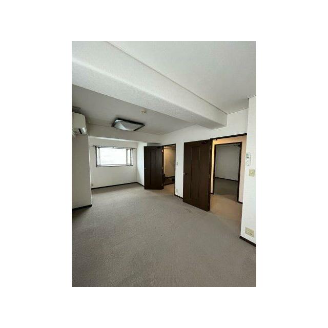 ドアが2つあるので、分割して利用もできます