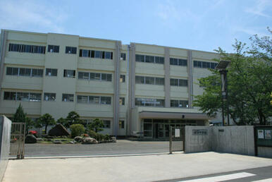 茅ヶ崎市立西浜中学校