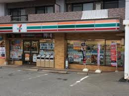 セブンイレブン福岡東油山店