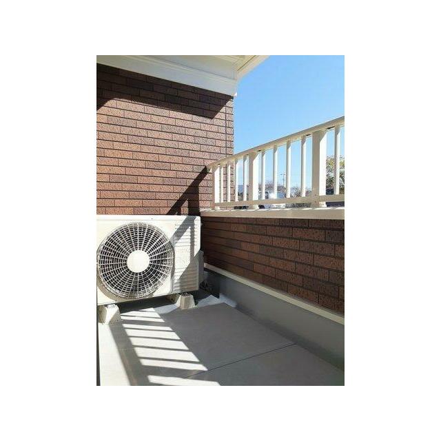 陽当たり良好なバルコニーです