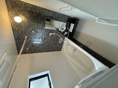 お風呂で疲れを洗い落として心地よく1日終了（4号棟）