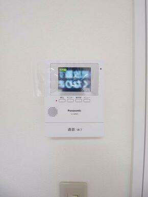 新品TVモニターホン。