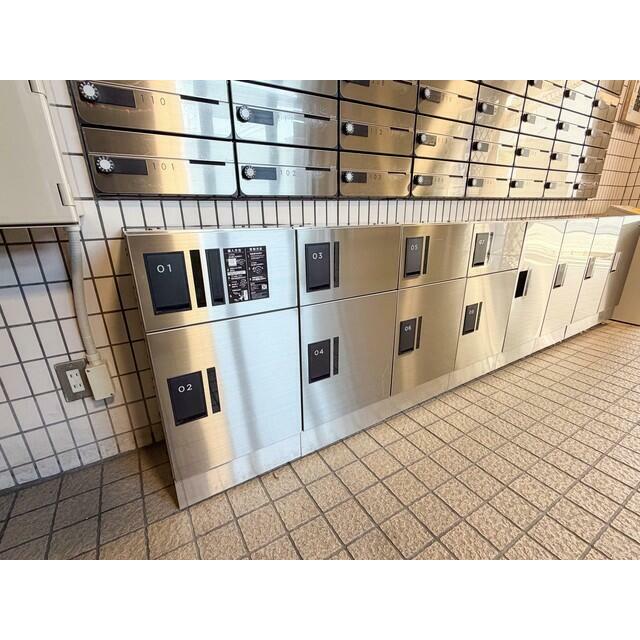 宅配ボックス