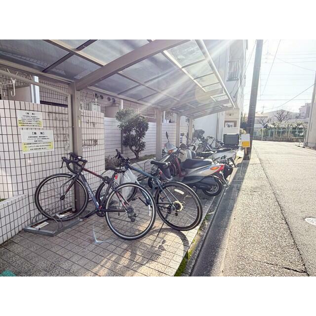 駐輪場