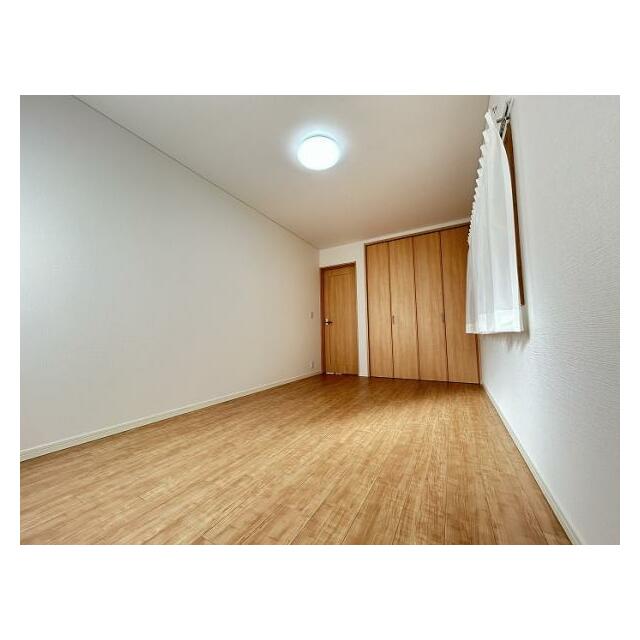 洋室7.5帖