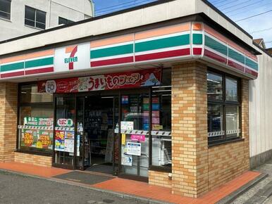 セブンイレブン横浜浦島町店