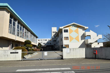 牛久市立神谷小学校