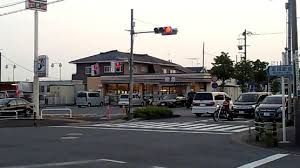 セブンイレブン町田忠生公園入口店