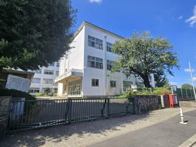 大和市立南林間中学校