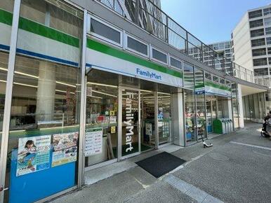 ファミリーマート 江東東雲一丁目店