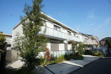 高い耐震性を備えた鉄骨構造の安心と安定した品質管理の工場生産体制の信頼の積水ハウス施工♪