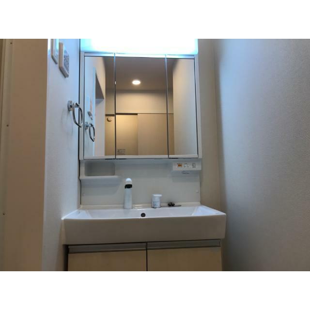 洗髪洗面化粧台