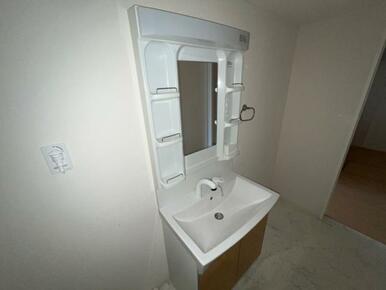 洗髪洗面化粧台