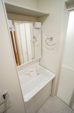 使い勝手が違います！洗髪洗面台☆