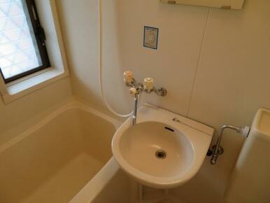 ※別号室の写真となります。