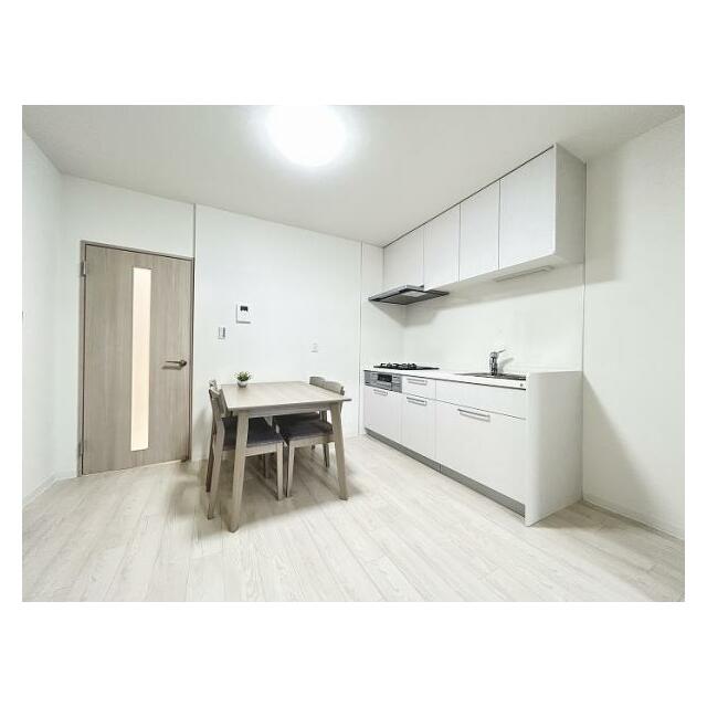 ダイニング　家具プレゼント