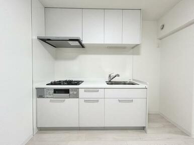 キッチン　新規交換しています。