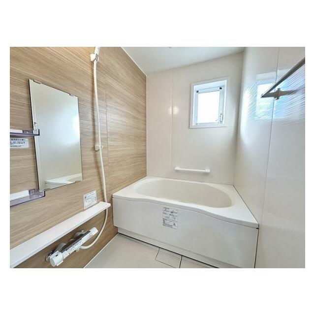 ユニットバス　新規交換済みです。　（３）