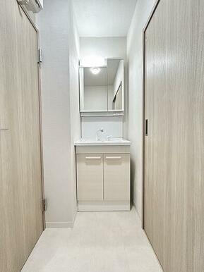 洗面台　新規交換済みです。