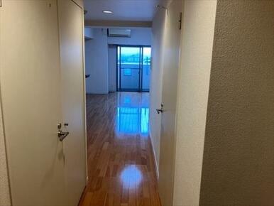 玄関廊下（他部屋参照）