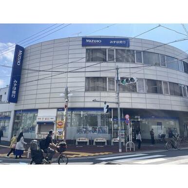みずほ銀行祖師谷支店