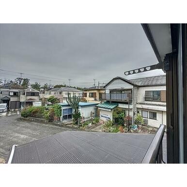 洗濯物の外干しもできます