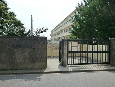 松戸市立栗ケ沢中学校