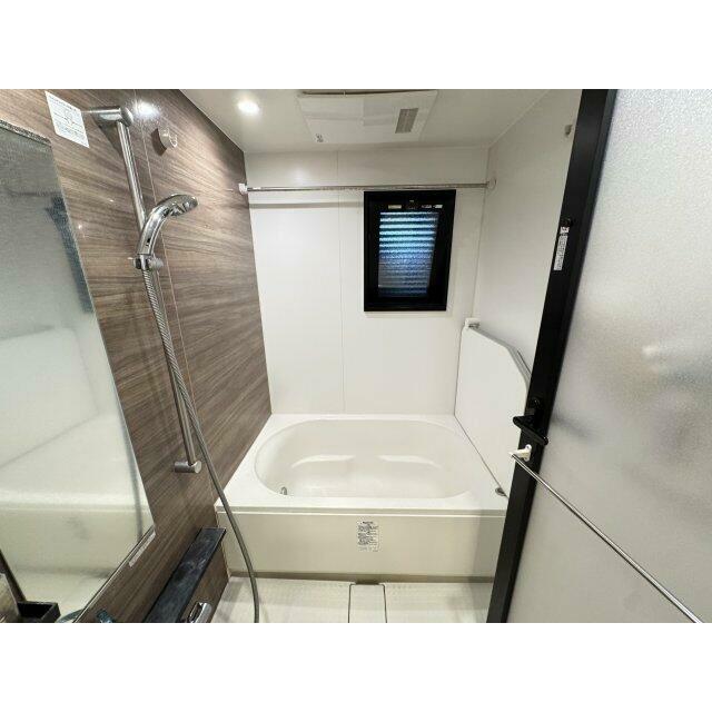 浴室乾燥機付き！