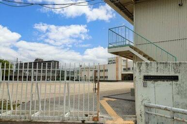 大阪狭山市立狭山中学校