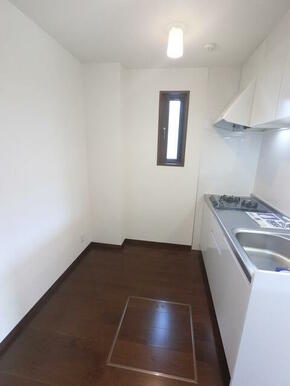 (参考)同一建物内の他の部屋の写真となります。