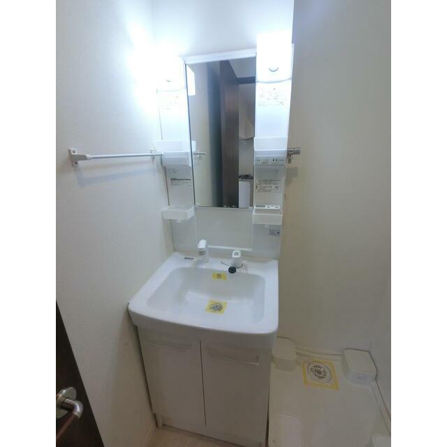 (参考)同一建物内の他の部屋の写真となります。