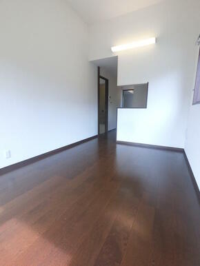 (参考)同一建物内の他の部屋の写真となります。