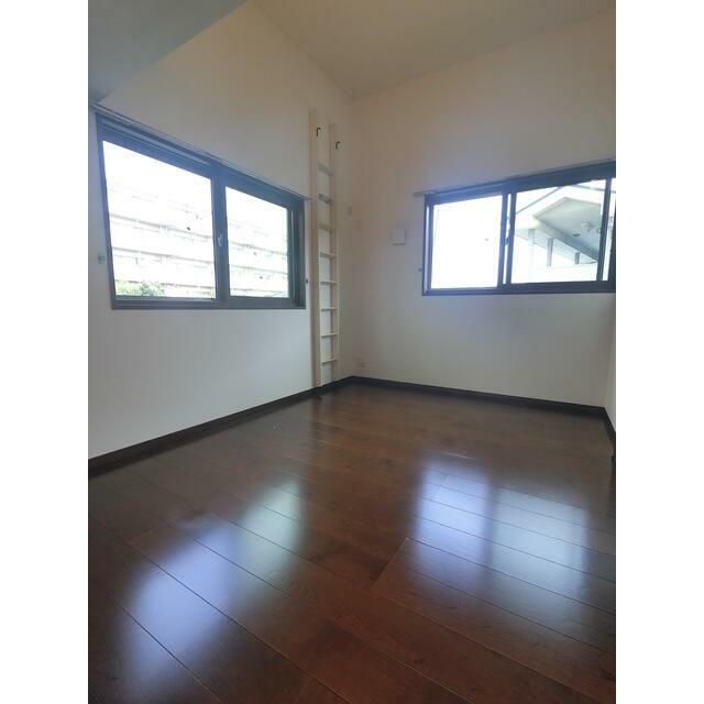 (参考)同一建物内の他の部屋の写真となります。