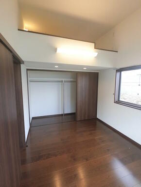 (参考)同一建物内の他の部屋の写真となります。