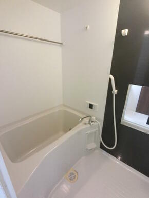 (参考)同一建物内の他の部屋の写真となります。