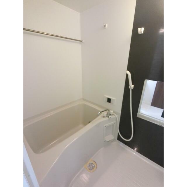 (参考)同一建物内の他の部屋の写真となります。