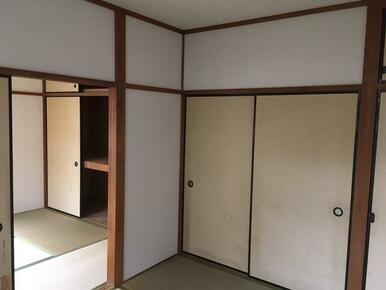 各部屋に収納完備、収納も豊富です。